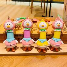 SHEIN Basic living 随机颜色创意可伸缩鸭子钥匙扣，趣味卡通，缓解压力，可挂包包，可装饰汽车，可作链条，小礼物。 - 彩色 - 查看 3