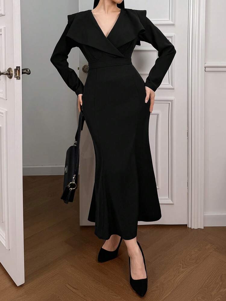 Women's Solid Color Long Sleeve Fitted Mermaid Hem Elegant Mid-Length Dress Sundress