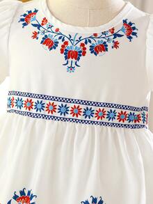 SHEIN 女婴白色泡泡袖印花喇叭下摆可爱休闲度假连衣裙，中国风印花 - 白色 - 查看 7