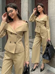 Firerie Bộ đồ nữ thanh lịch, tinh tế, sang trọng dành cho công sở, gồm áo khoác dài tay màu kaki cài khuy hai hàng và quần ống rộng cạp cao, thích hợp cho mùa Thu/Đông. - Màu Khaki - Xem 13