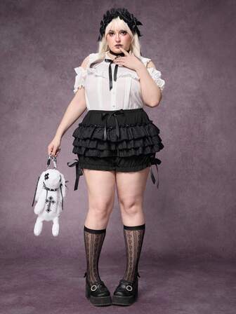 Goth Pantalones cortos de satén con estampado floral, volantes y lazo decorativo para mujer de talla grande con estética oscura