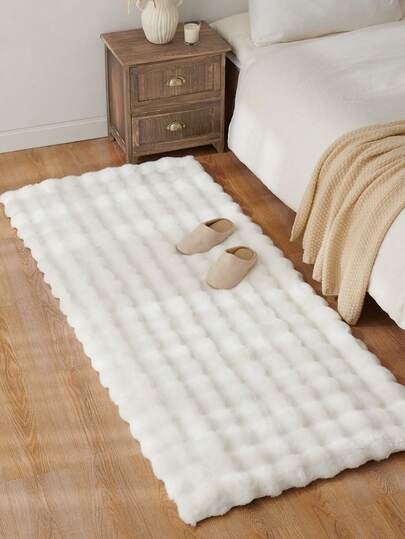 1pc Rectangular Plush Decorative Carpet | White Nordic Ins Style Fluffy Fabric Comfortable Underfoot Room Aesthetic Carpet | Halloween, Christmas, Valentine's Day Festive Decorative Carpet To Create A Warm Home Atmosphere | Easy To Maintain Living Room, Bedroom, Bedside, Dressing Table Carpet | Suitable For All Seasons,Fall Decor,Autumn Decor,Room Decor