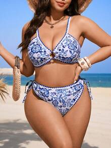 Swim Vcay New Plus Size Women's Floral Print Adjustable Strap High Waist Bikini Two Pieces Swimsuit, Plus Size Swimsuit Two Piece, Plus Size Bikini Sets, Curve Bikini Set - Blue and White - View 1