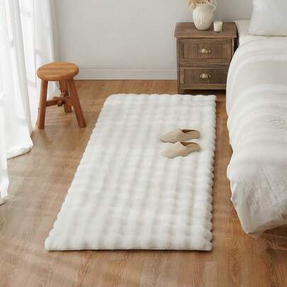 1pc Rectangular Plush Decorative Carpet | White Nordic Ins Style Fluffy Fabric Comfortable Underfoot Room Aesthetic Carpet | Halloween, Christmas, Valentine's Day Festive Decorative Carpet To Create A Warm Home Atmosphere | Easy To Maintain Living Room, Bedroom, Bedside, Dressing Table Carpet | Suitable For All Seasons,Fall Decor,Autumn Decor,Room Decor