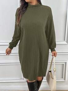 SHEIN Frenchy Gaun Kasual Kerah Tegak Warna Polos Ukuran Besar, Musim Gugur - Hijau - View 4