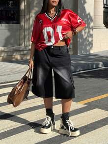 SHEIN EZwear 大码女式夏季至初秋幸运数字 01 和加州字母图案拼接针织衫和网眼拼接宽松 V 领短袖长款运动针织衫 T 恤 - 紅色 - 查看 5