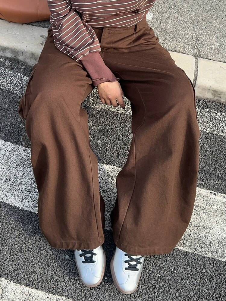 Dazy Plus Plus Size Women Casual Solid Color Elastic Waist Side Pockets Straight Leg Loose Cargo Pants, All Season