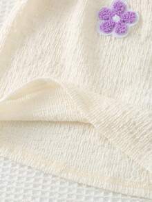 Cozy Pixies 两件套女婴/幼儿套装：白色针织无袖碎花上衣和紫色条纹针织弹力腰阔腿裤，适合休闲、日常穿着、外出、聚会、度假、玩耍、运动、旅行、摄影等多种场合。 - 彩色 - 查看 5