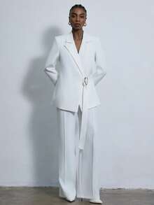 Aveloria Modichic 女士翻领腰带不对称扣宽松长袖西装外套和直筒裤套装 - 白色 - 查看 4