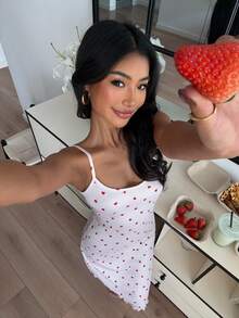 ZzzCrew 性感粉色修身爱心印花针织吊带睡裙