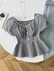 SHEIN 少女春夏休闲度假街头风蕾丝边拼接方领黑白格纹梭织纽扣衬衫 - 黑與白 - 查看 6