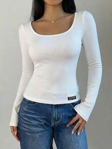 SHEIN BASICS Women's Casual Minimalist Sports & Commute Daily Versatile Crew Neck Ribbed Fabric Slim Fit Long Sleeve Base Layer T-Shirt, White, Embroidered Hem Logo, Comfortable & Warm For Autumn/Winter Ribbed Long Sleeve Top Basic White Top White Long Sleeve Top - White - View 3