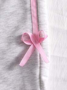 SHEIN Bộ 2 món áo nỉ cổ tròn tối giản cho bé gái, viền ruy băng trắng ở tay áo và ống quần, thích hợp cho mùa xuân và mùa thu, chất liệu dày dặn 250g. - Xám - Xem 5