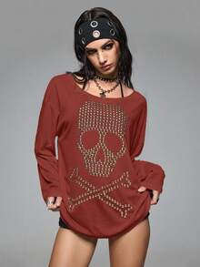 ROMWE Grunge Punk Loose Fit Oversized Scoop Neck Skull Rivet & Rhinestone Graphic Long Sleeve T-Shirt - Burgundy - View 4