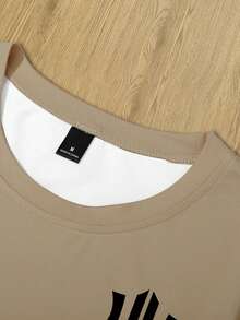 Manfinity Homme Bộ áo thun và quần nam in chữ và hình học - Nhiều màu - Xem 4