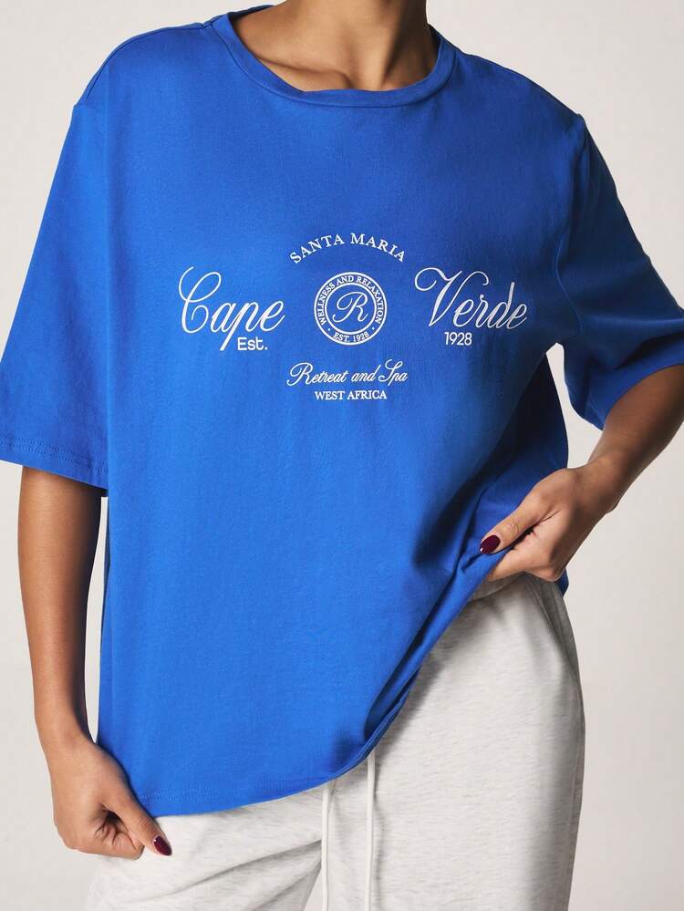 MISSGUIDED Women's Santa Maria Cape Verde Oversized Graphic Print Short Sleeve Crew Neck Cotton Tee Casual Summer Resort Spa Top