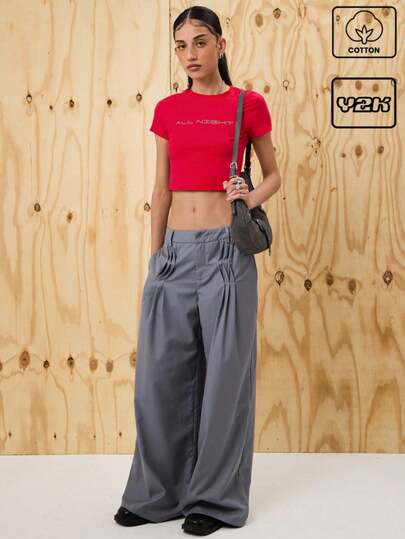 COUREZ Short Sleeve Shrunken Cotton T-Shirt With Front Slogan /Y2K Graphic Tees Going Out Tops  Clothes For Women Spring Clothes For Women Red Top