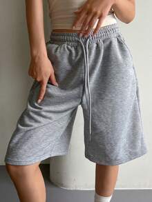 DAZY Quần short nữ màu trơn, cạp chun, có túi, dáng rộng, thoải mái. - Xám - Xem 4
