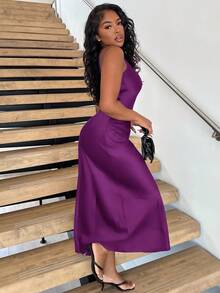 Alexandranx 简约优雅不对称下摆双面缎醋酸纤维面料A字型无袖连衣裙 - 中紫紅色 - 查看 3