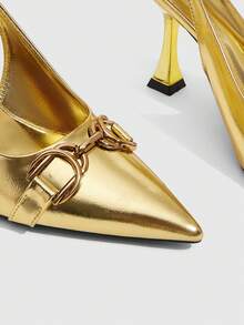 CUCCOO SZL 女士尖头高跟鞋，9厘米，优雅细高跟，后跟系带，方便穿脱，镜面PU材质，金属扣，黑色高跟鞋，适合日常/派对/通勤/职业场合。 - 金色 - 查看 6