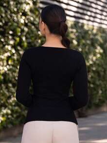 Andrea Bello Cárdigan de mujer con botones metálicos en la solapa, cárdigan elegante negro, suéter negro, suéter de mujer, suéter de talle largo, suéter casual de mujer con botones decorativos de manga larga y cuello en V negro, cárdigan negro de mujer, cárdigan negro abotonado de mujer, cárdigan negro de cuello en V de mujer, abrigo cálido de mujer para otoño e invierno - Negro - Ver 2