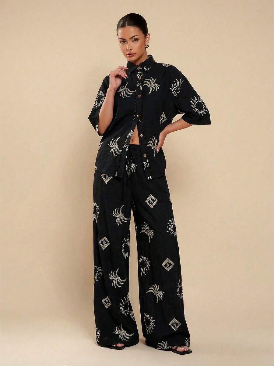 COSMINA 女士黑色刺绣亚麻短袖衬衫，休闲刺绣衬衫，黑色短袖衬衫，黑色衬衫，度假衬衫 - 黑色 - 查看 1