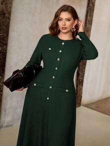 Roveilla Sophisticated Plus Size Dark Green Long Dress With Button Front Details And Round Neckline - Dark Green - View 5