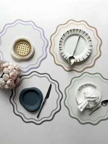 Joivida 花朵造型餐垫 8 件/6 件/4 件装 人造革隔热垫 适用于厨房餐桌 节日派对装饰 圣诞节 感恩节 家居装饰 礼品 - 彩色 - 查看 3