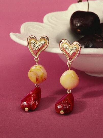 Glisma 女士时尚亚克力吊坠耳环，适合日常佩戴，搭配各种服饰，复古金属质感，宝石点缀，送给妈妈/女士/女孩/母亲，高端复古，优雅心形设计，适合各种场合，包括情人节、斋月礼物、伊斯兰礼物、穆斯林礼物、开斋节礼物、复活节礼物、旅行/海滩/度假、波西米亚风、朋克风。