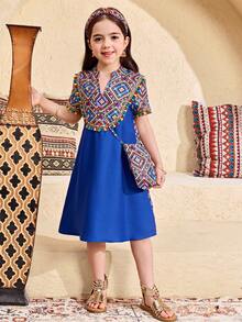 SHEIN Young Girl Blue Ditsy Floral Fitted Casual Chiffon Dress,Summer Matching Holiday Family Vacation,Round Neck Outfit For Festivals & Special Occasions - Blue - View 4