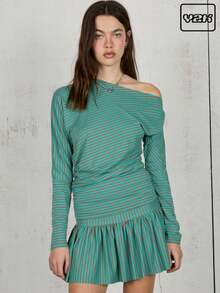 COUREZ Off Shoulder Boat Neck Stripe Long Sleeve Top Spring Summer Tops Going Out Outfits Y2K Vintage - Blue - View 1