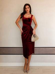 Bris Aura Red Glitter Twist Front Spaghetti Strap Sleeveless Dress,Sexy Women Dresses,Masquerade Ball Dress,New Year Women Dress,Sexy Red Dress,Sexy Party Dress,Birthday Women Outfits,New Year Women Clothes,New Year Party Dress,Rosso Ancora Dress