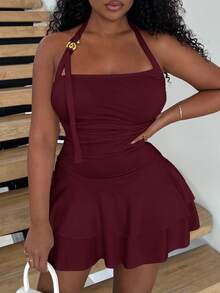 Alexandranx Gaun Mini Model Baru dengan Desain Halter Spiral Dekorasi Emas dan Pinggang Ramping untuk Wanita - Burgundy - View 4