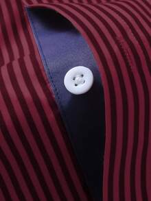 Manfinity Mode Men's Casual Striped Print Button-Down Long Sleeve Shirt - Red and Black - View 4