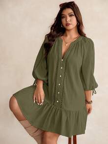 Elaquor 大码女式纯色V领灯笼袖荷叶边下摆休闲宽松连衣裙