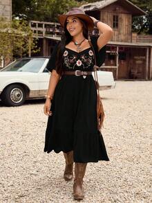 LanaWest 大码女式春夏西部乡村纯色刺绣抽绳腰部荷叶边袖子层叠下摆短款休闲度假连衣裙 - 黑色 - 查看 6