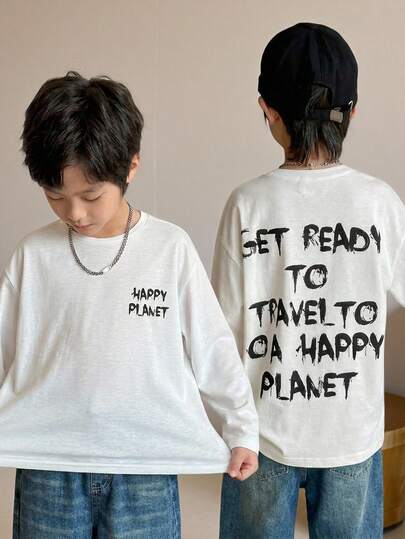 SHEIN Little Byeori 男童休闲韩版宽松圆领长袖T恤，后背字母印花图案，适合通勤、上学、日常休闲穿着、运动，春夏秋冬皆宜。