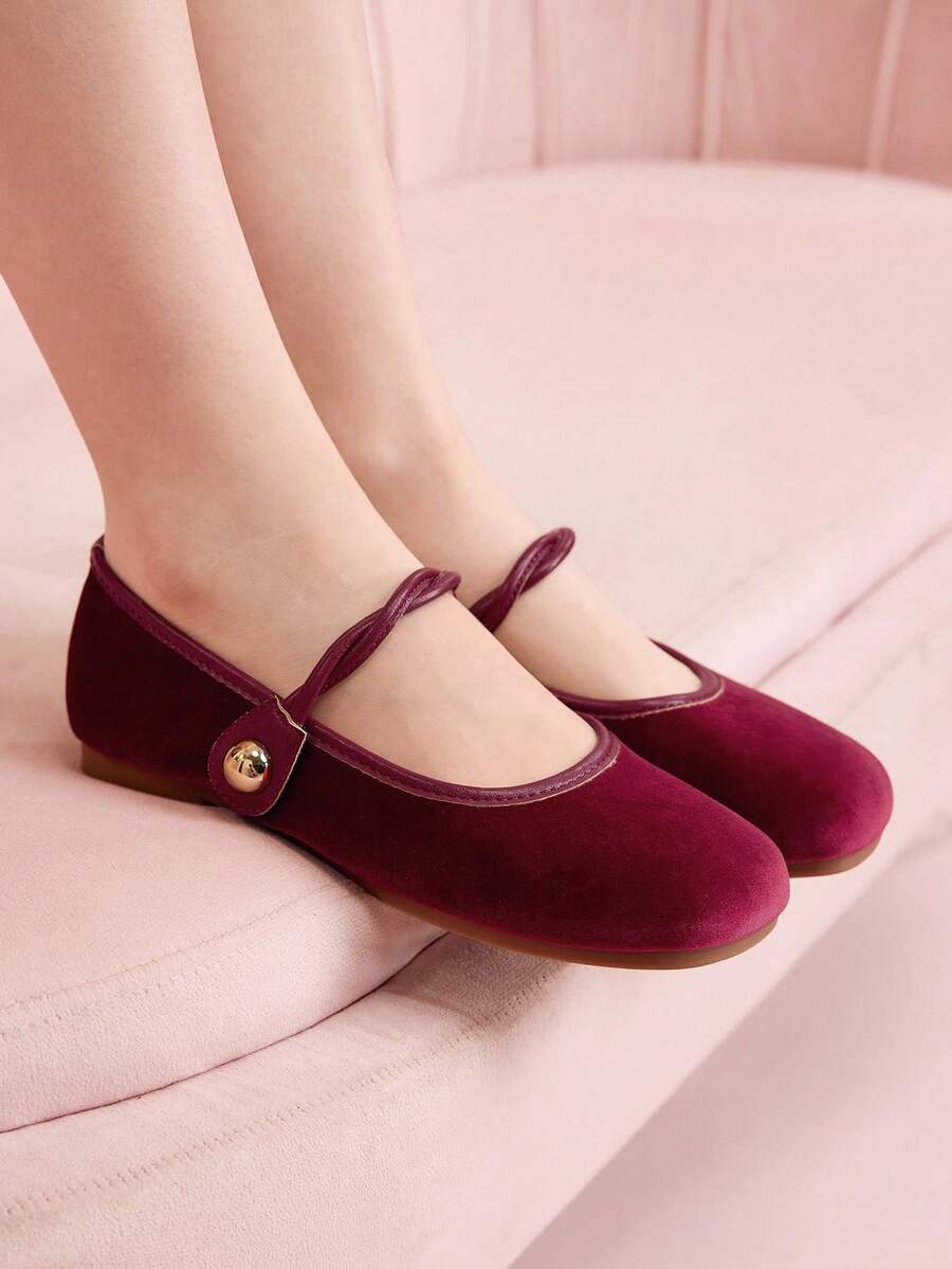 CUCCOO DOLLMOD Women's Solid Color Casual Versatile Flat Shoes - Burgundy - View 1