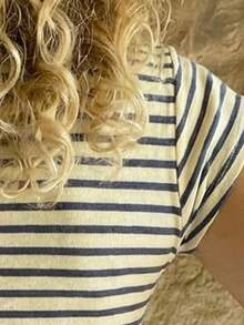 SHEIN Striped Digital Print Fashionable Minimalist Women's Cropped T-Shirt, Gift For Friends - White - View 4