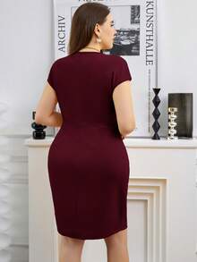 SHEIN Clasi Plus Size Women V-Neck Cap Sleeve Elegant Sheath Dress - Maroon - View 2