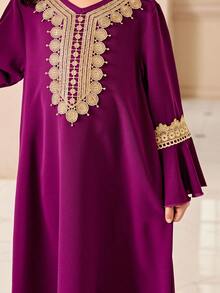 Girls' Traditional Arabic Clothing, Abaya, Purple Base With Gold Lace Embroidery, V-Neck + Flare Sleeves, Elegant And Youthful Design, Suitable For Ramadan Family Gatherings - Purple - View 7