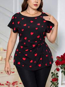 Reflora 大码女式爱心印花圆领蝙蝠袖短袖侧边褶皱时尚上衣，优雅情人节春夏款 - 彩色 - 查看 4
