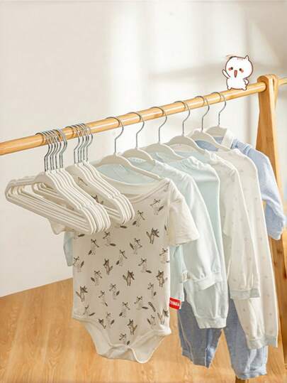 Conjunto de 10 ou 20 cabides infantis aveludados, antiderrapantes, que economizam espaço, ideais para organizar roupas de bebê, camisas e casacos em casa ou no dormitório.