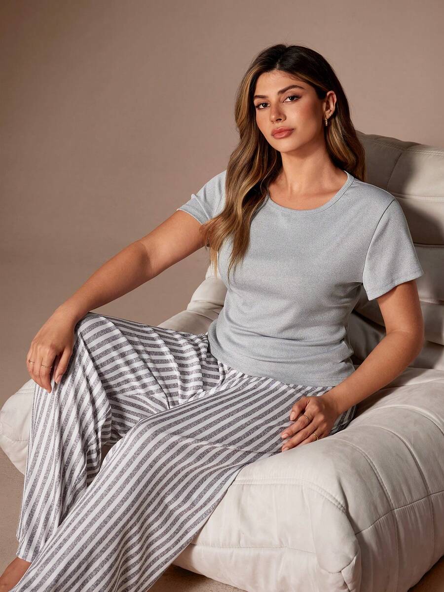 Lazeform Pantalón de pijama de talla grande con estampado de rayas y conjunto de pijama de cuello redondo de manga corta de unicolor, ropa de estar en casa de estilo americano casual para verano, ropa de estar en casa para mujeres de talla grande, ropa de dormir de talla grande, ropa de estar en casa para curvas, ropa de dormir para después del parto y lactancia materna - Multicolor - Ver 1