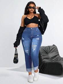 SHEIN SXY Jeans de talla grande para mujer con bolsillos y efecto desgastado, de tela vaquera elástica y ajustada - Azul lavado medio - Ver 4