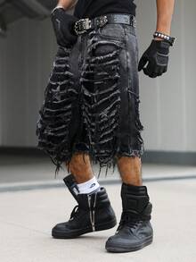 Manfinity EMRG Men's Casual Distressed Frayed Hem Printed Black Denim Shorts - Black - View 7