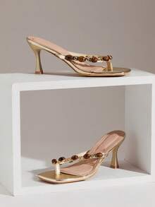 SHUZIA 女士极简时尚舒适石纹装饰方头细高跟人字拖凉鞋 - 金色 - 查看 4