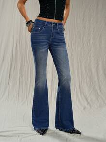 TRNVIE 时尚休闲复古日常通勤低腰喇叭牛仔裤 - 中等水洗藍 - 查看 1