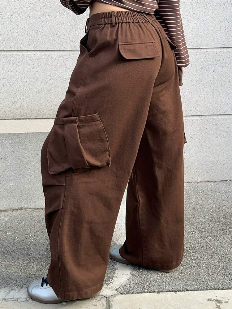 Dazy Plus Plus Size Women Casual Solid Color Elastic Waist Side Pockets Straight Leg Loose Cargo Pants, All Season