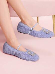 CUCCOO DOLLMOD Zapatos casuales de felpa cálida con hebilla decorada con rhinestones para mujer - Neblina azul - View 5